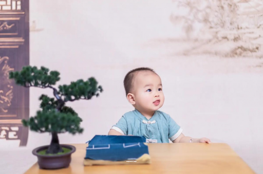 慈利宝宝不长肉要换奶粉吗